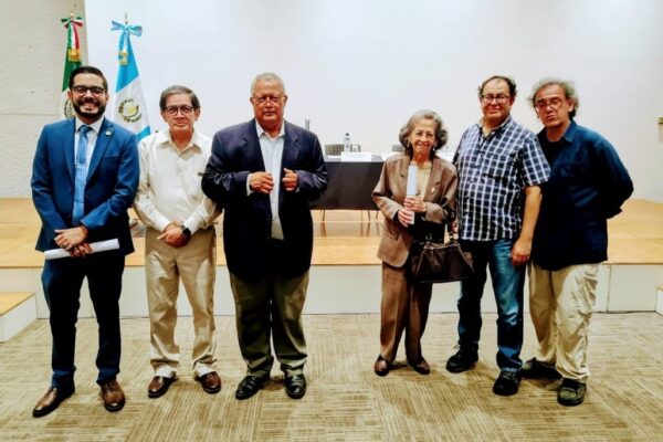 Embajador de Nicaragua en Guatemala presente en el lanzamiento de revista digital «La Gaceta de Guatemala»