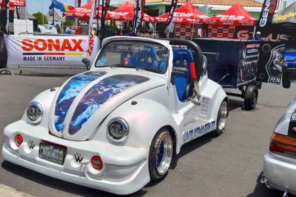 Puerto Salvador Allende realiza Exhibición de Autos Modificados