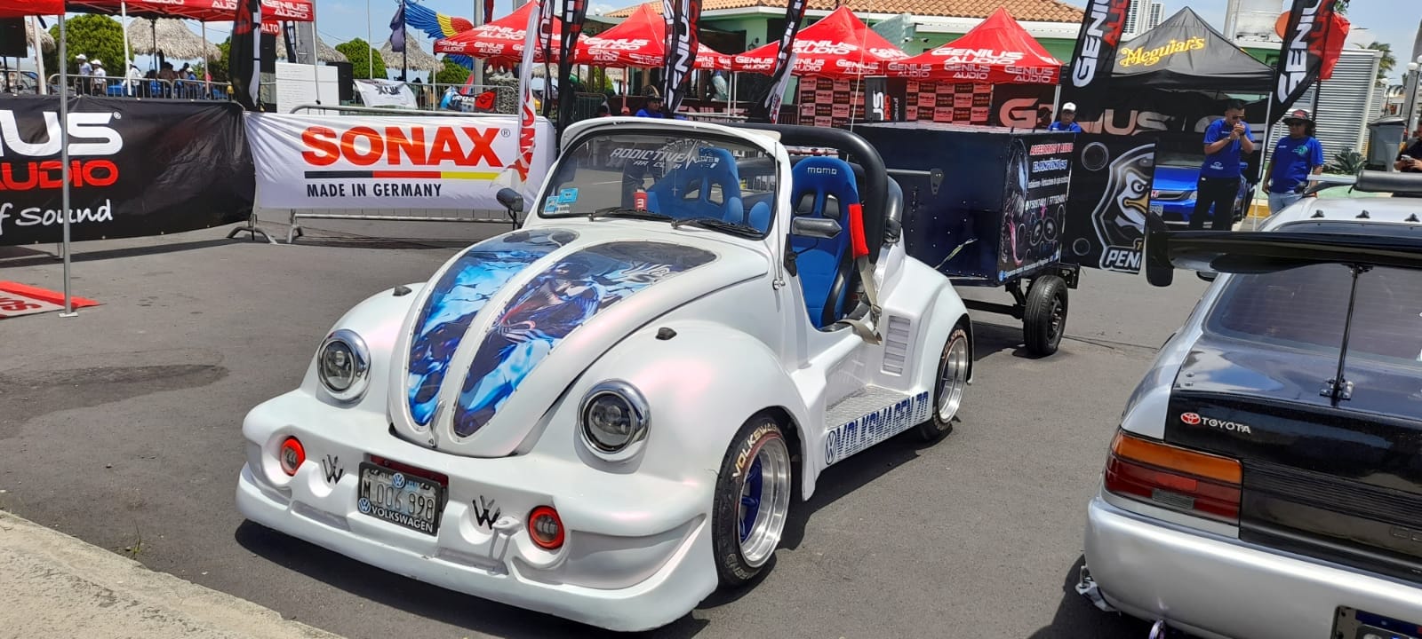 Puerto Salvador Allende realiza Exhibición de Autos Modificados