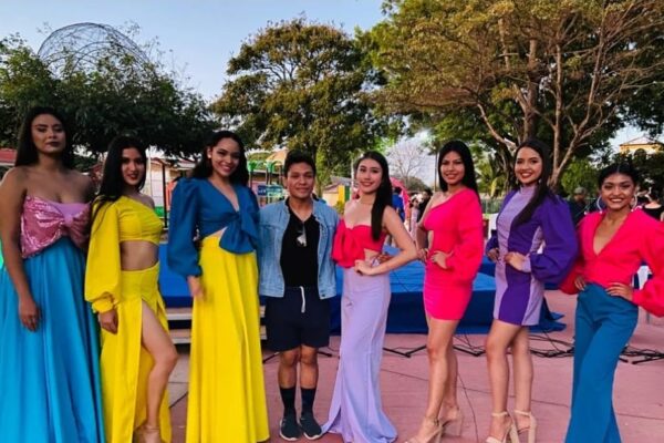 Celebran Pasarela de amor y alegría en El Rosario, Corazón