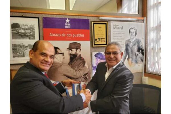 Representantes de Nicaragua en Chile, realizan visita diplomática a municipio La Serena