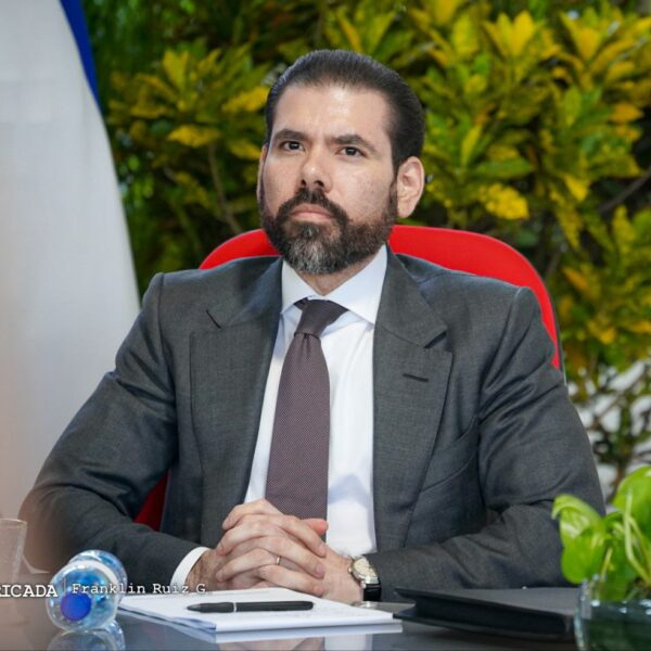 Foto de Encuentro del Comandante Daniel Ortega con el Canciller de Rusia