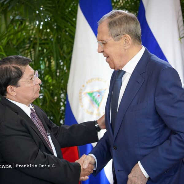 Foto de Encuentro del Comandante Daniel Ortega con el Canciller de Rusia