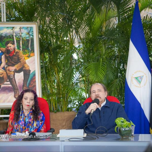 Foto de Encuentro del Comandante Daniel Ortega con el Canciller de Rusia