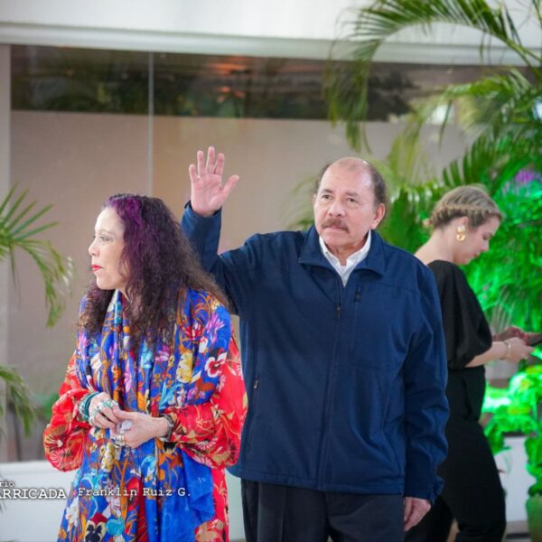 Foto de Encuentro del Comandante Daniel Ortega con el Canciller de Rusia
