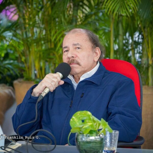Foto de Encuentro del Comandante Daniel Ortega con el Canciller de Rusia