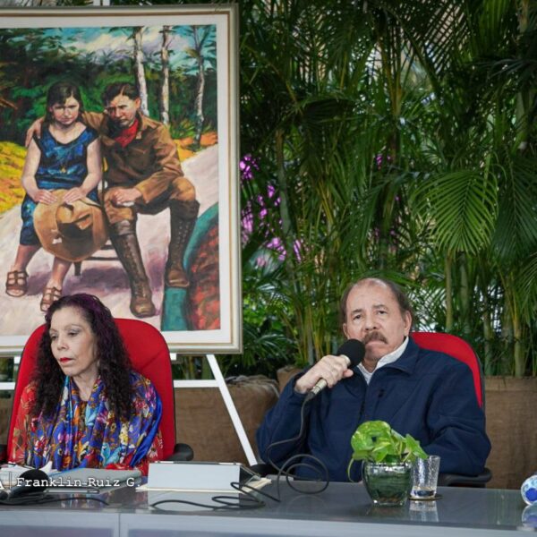 Foto de Encuentro del Comandante Daniel Ortega con el Canciller de Rusia