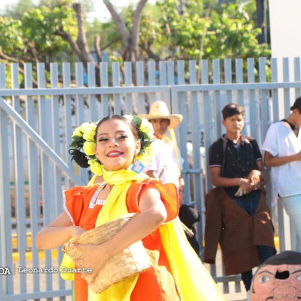 Foto de Inauguración del Centro  Cultural y Politécnico José Coronel Urtecho