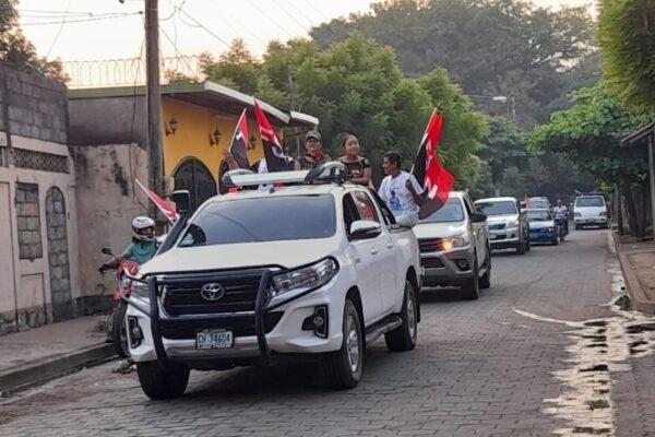Familias de Chinandega conmemoran 11 aniversario del Tránsito a la Inmortalidad del Comandante Tomás Borge