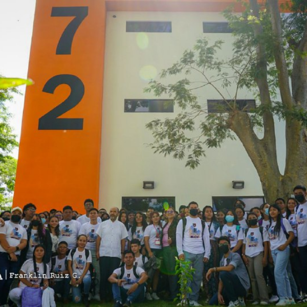Foto de Inauguración del pabellón 72 de la UNAN Managua