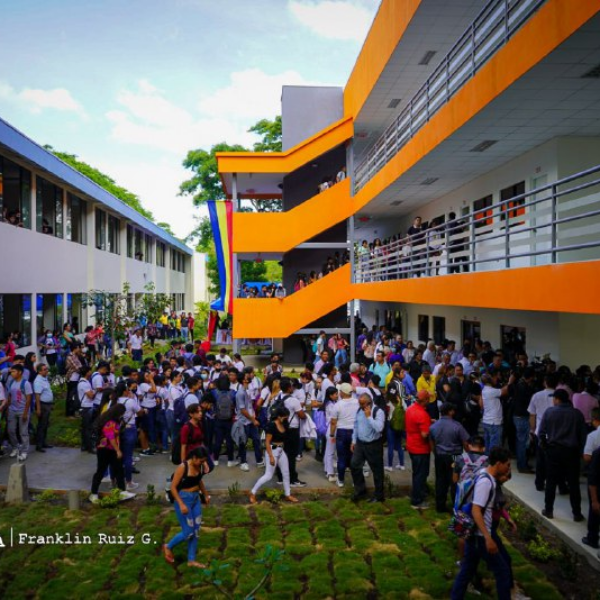 Foto de Inauguración del pabellón 72 de la UNAN Managua
