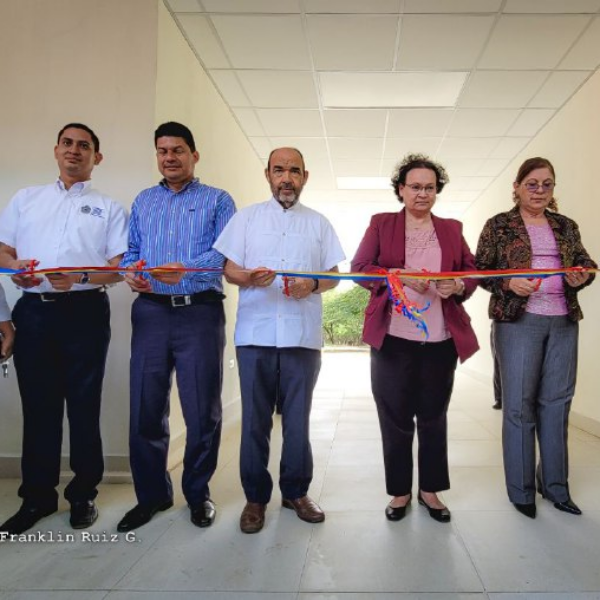 Foto de Inauguración del pabellón 72 de la UNAN Managua