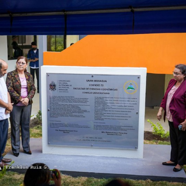 Foto de Inauguración del pabellón 72 de la UNAN Managua