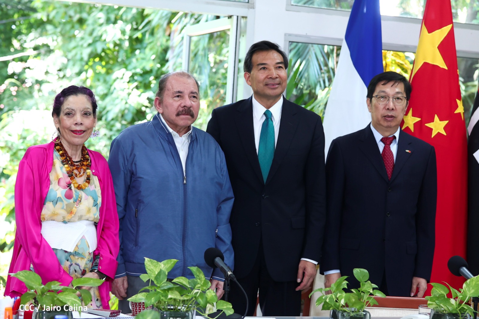 Comandante Daniel Ortega y compañera Rosario Murillo, reciben al Compañero Luo Zhaohui, Presidente de la Agencia China de Cooperación Internacional para el Desarrollo
