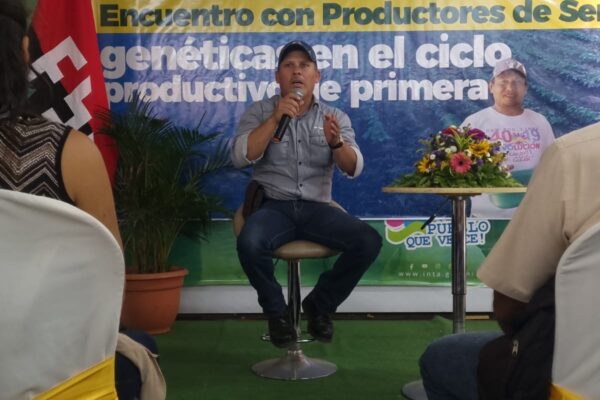 INTA Capacita a más de 70 productores de bancos comunitarios de semillas