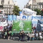 Trabajadores argentinos realizan paro contra políticas del FMI