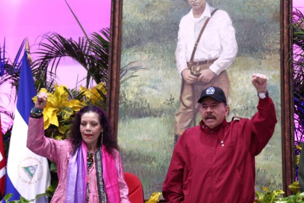 Comandante Daniel celebra natalicio del General Sandino con Orgullo Sandinista