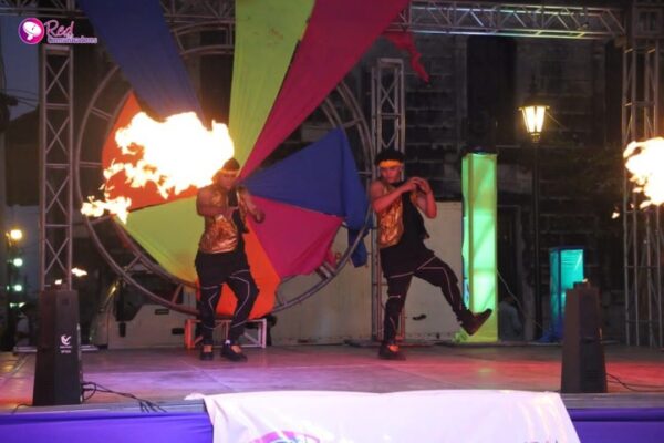 Familias de León disfrutaron de la competencia regional de bailes urbanos
