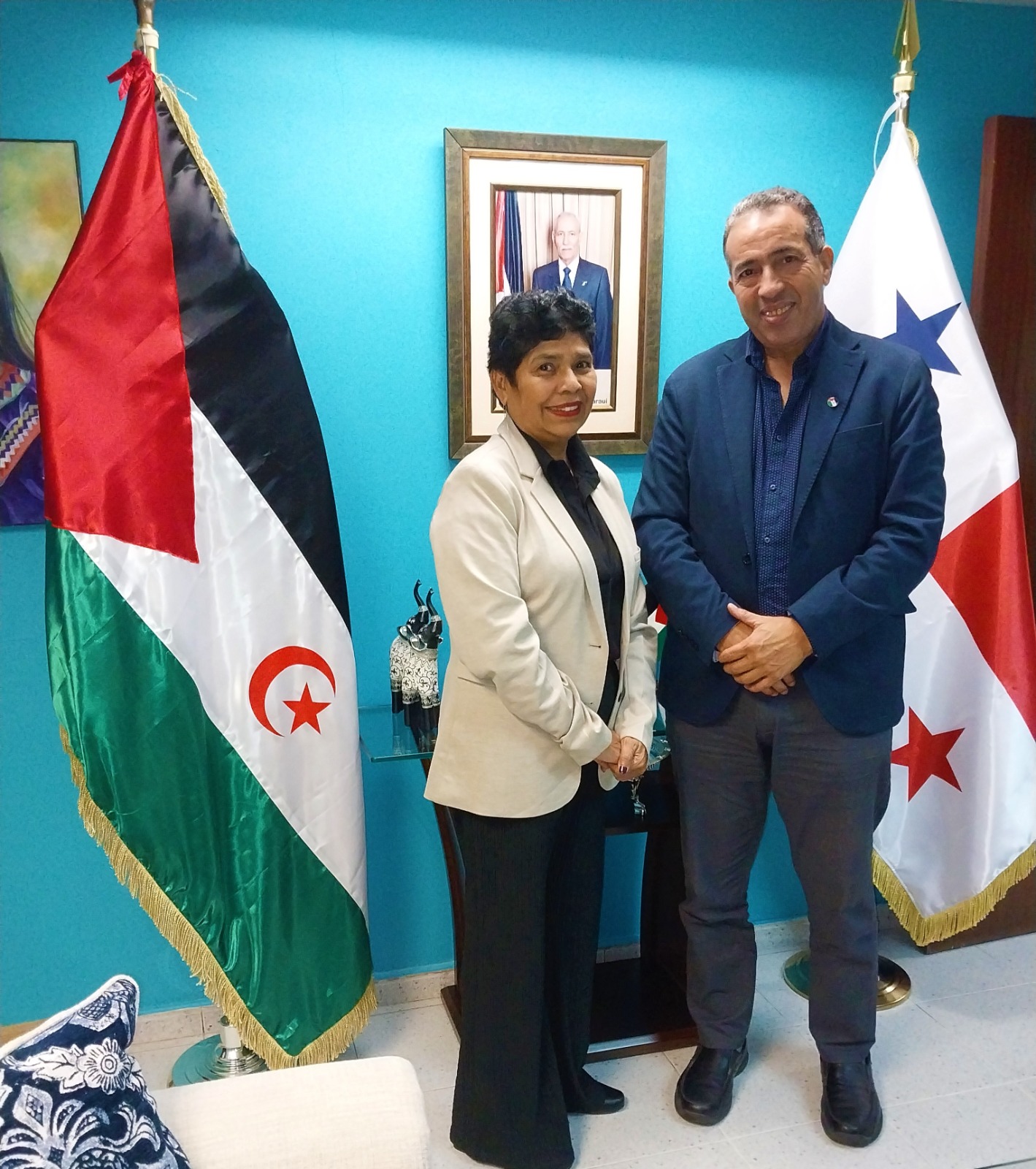 FRATERNAL ENCUENTRO CON EMBAJADOR SAHARAUI
