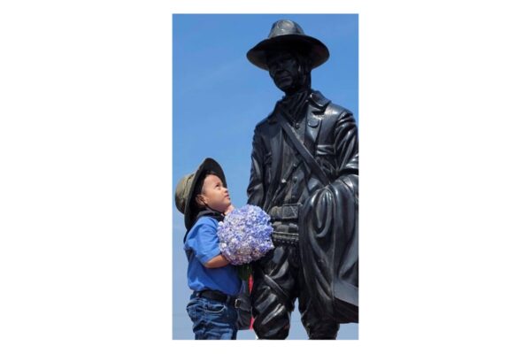 Familias de Nueva Guinea celebran natalicio del General Sandino con alegre diana vehicular