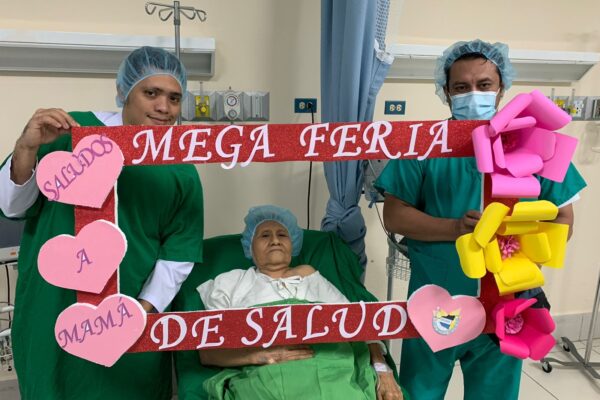 MEGA FERIA EN SALUDO A MADRES NICARAGÜENSES