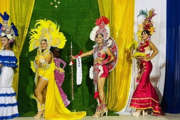 Familias de Santo Tomas del Norte celebran sus fiestas patronales en honor a la Santa Cruz