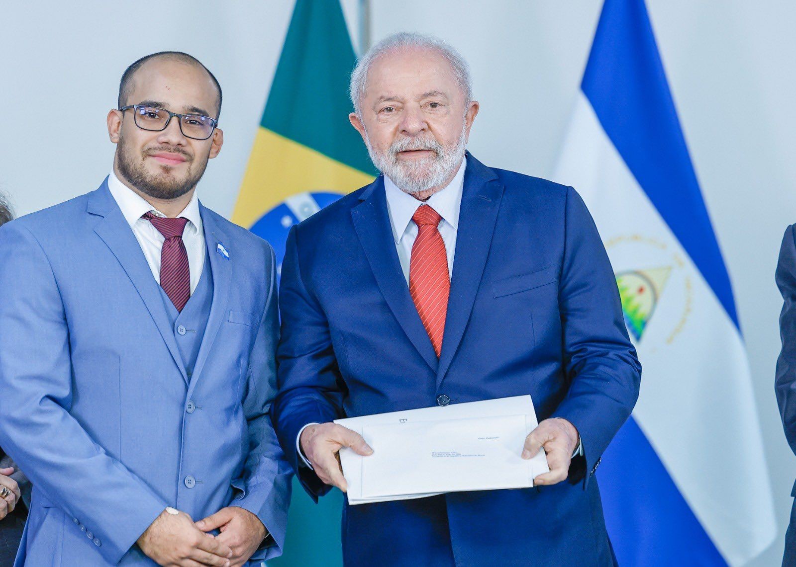 Representante de Nicaragua en Brasil presenta Cartas Credenciales ante Presidente Lula