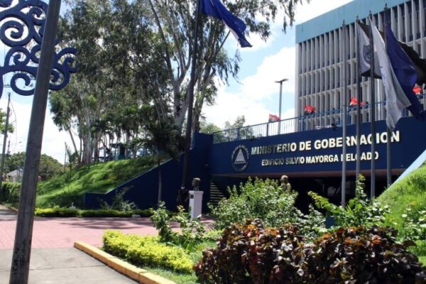 Migob continúa trabajando eficientemente en la atención a nacionales y extranjeros