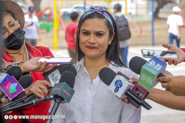 Familias de la comunidad San Patricio en Managua, celebran rehabilitación de parque