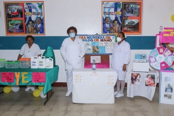 Realizan Jornada Científica de Enfermería en saludo al Día de las Enfermeras en Siuna