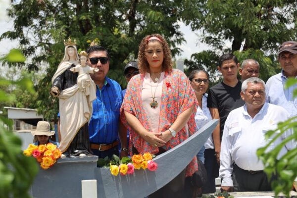Alcaldía de Managua rinde homenaje a la mamá de nuestro Comandante Daniel