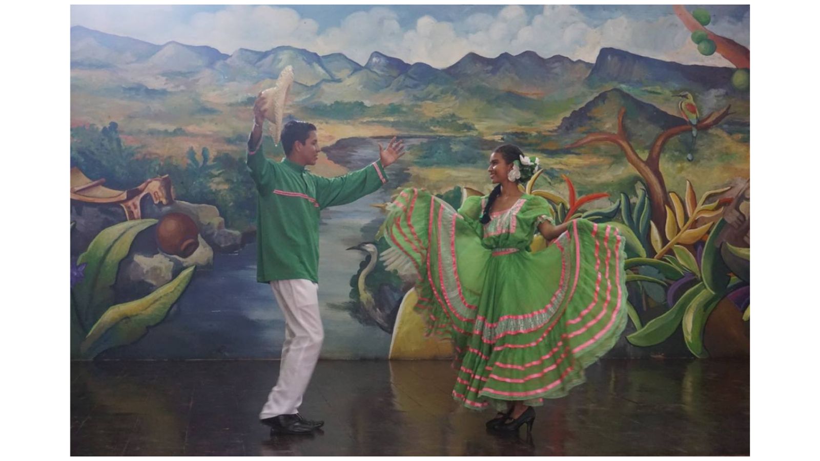 500 protagonistas se atienden en la Escuela de Danza María Ramos Barea
