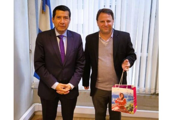 Embajador nicaragüense conocer quehacer del Instituto Nacional de Cine y Artes Audiovisuales de Argentina