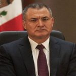 Expiden nueva orden contra exsecretario de Seguridad de México