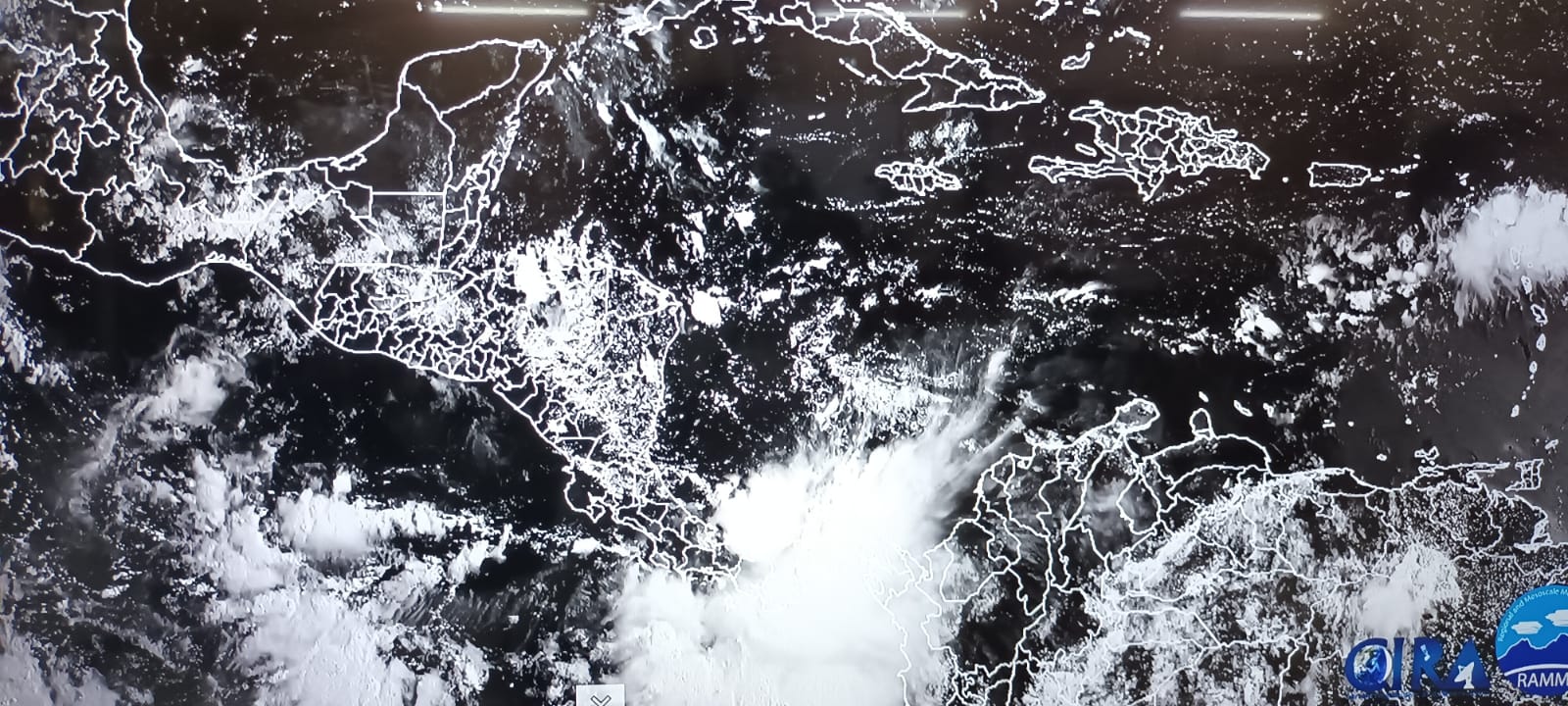 Onda Tropical número 18 entrará al territorio nicaragüense este lunes.