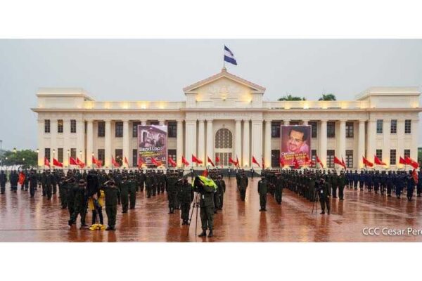 Comandante Daniel Ortega presidirá acto del 44 Aniversario de la Fuerza Aérea