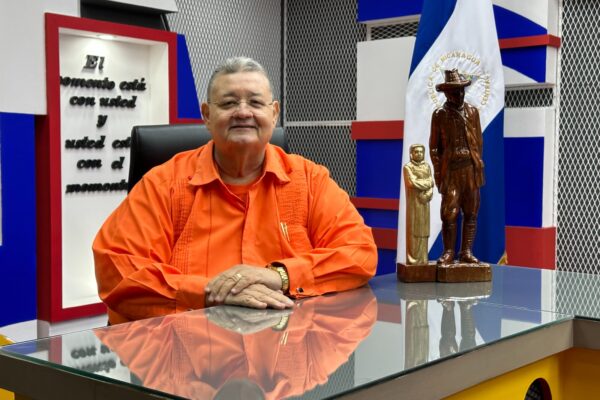 Moisés Absalón Pastora: No Jodan
