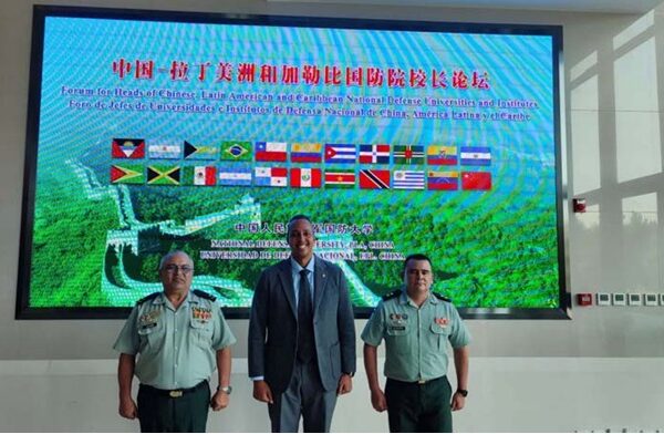 Nicaragua participa en Ceremonia de Clausura del Foro de Directores de Universidades e Institutos de Defensa Nacional de China