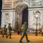 Prosiguen disturbios y represión por sexta noche consecutiva en Francia