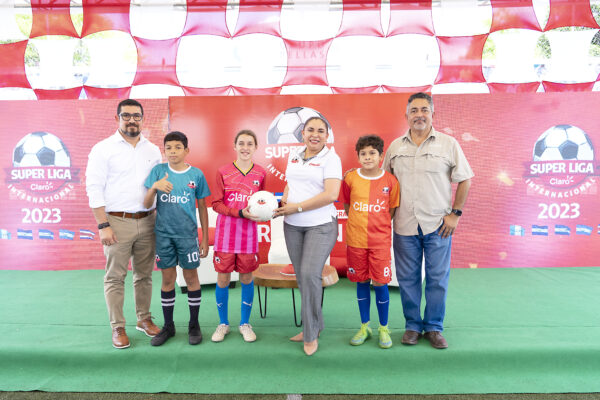 Vuelve la Emoción: Claro Nicaragua Abre Inscripciones para la 3era Edición de la Super Liga Claro Internacional 2023