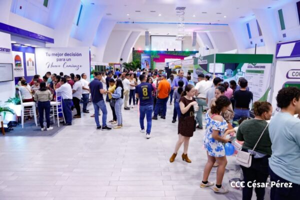 Éxito Total en la II Feria Nacional de la Vivienda 2023: Centenares de Familias Buscan Opciones de Hogar y Construcción en Todo el País