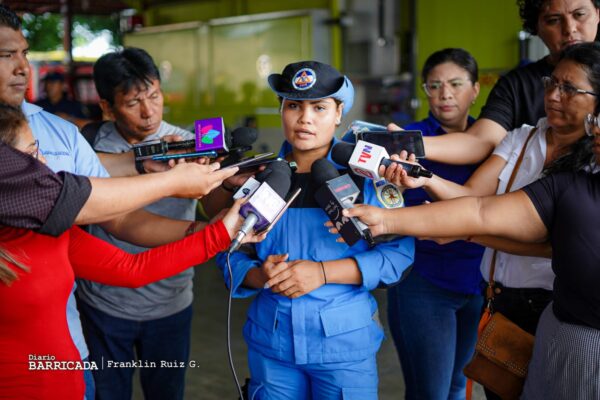 Capacitan a Bomberos nicaragüenses en técnicas de rescate