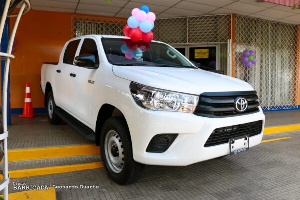 Lotería Nacional anuncia quinta edición de «Balotas: los colores deciden tu suerte» con premio principal de una camioneta Hilux doble cabina