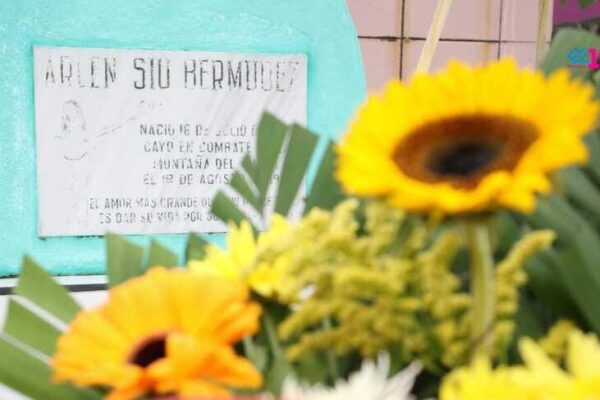 Rinden homenaje a Arlen Siu en Jinotepe en el 48 aniversario de su partida