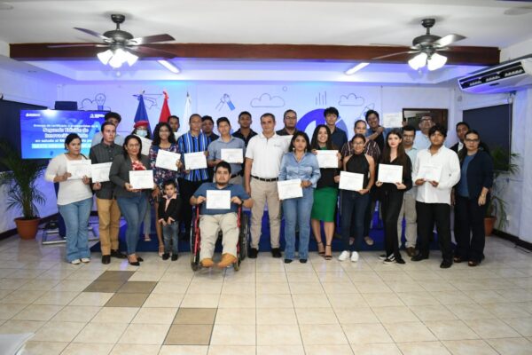 Entrega de Certificados a Protagonistas de la Segunda Temporada de Innovación Abierta