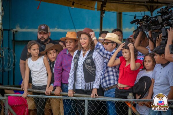Con entusiasmo iniciaron las festividades de la traída de Sto. Domingo