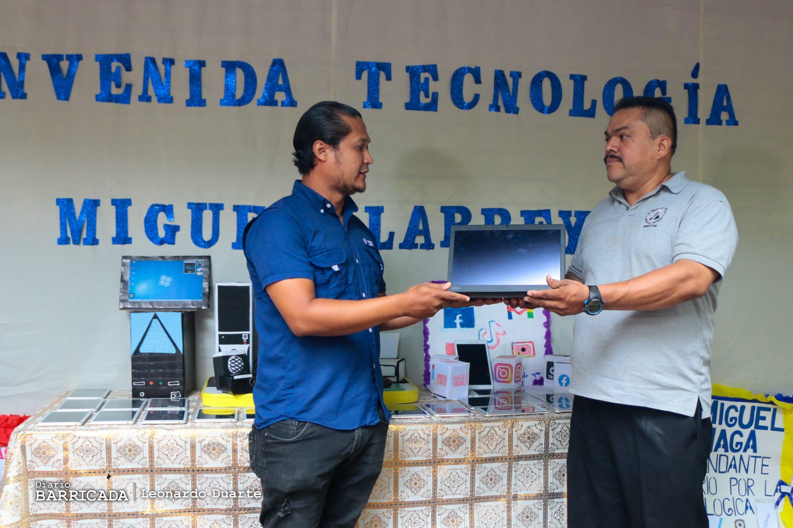 Nuevos equipos tecnológicos llegan al colegio Miguel Larreynaga en Pochocuaape