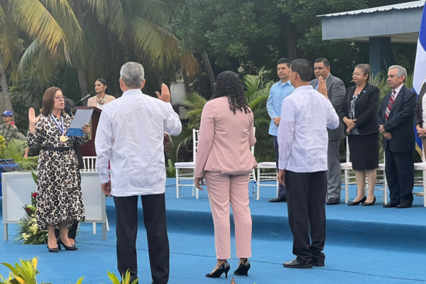 Maestro Alejandro Genet: Nuestro deber es promover una Revolución Educativa