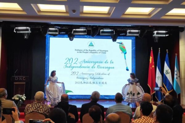 Nicaragua celebra 202 aniversario de Independencia en Beijing