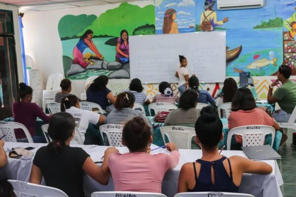 Escuelas de Oficios inician 42 nuevos cursos